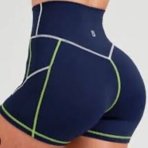 Wave Shorts Midnight Navy